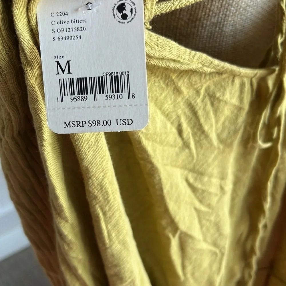 Free People Sundae Tee Olive Bitters Top Size Medium NEW!
